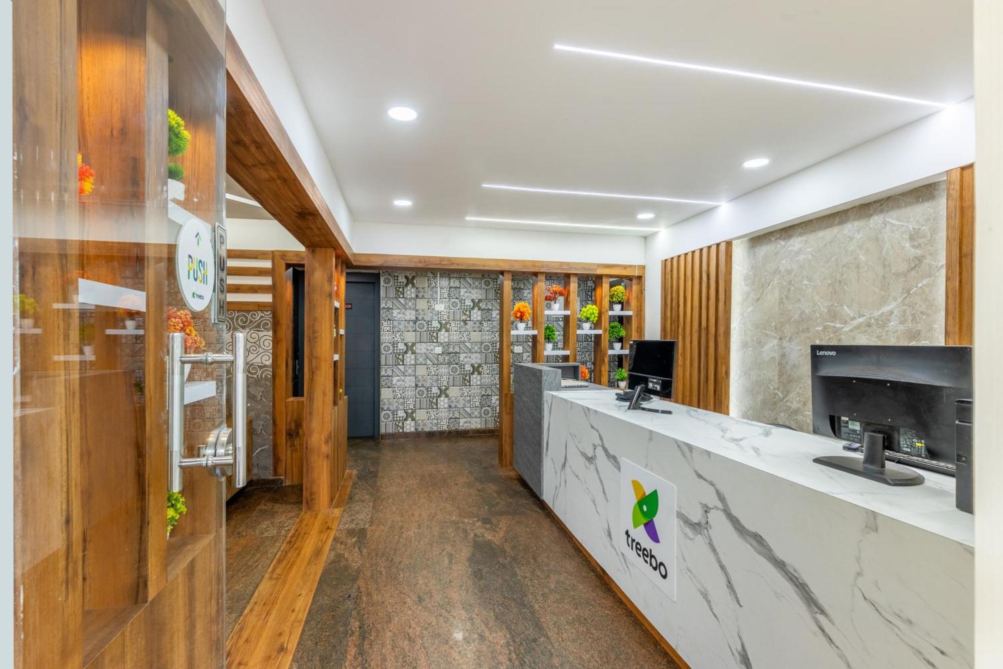 Treebo Sky City Grand, 5 Min From Mangalore Airport Extérieur photo